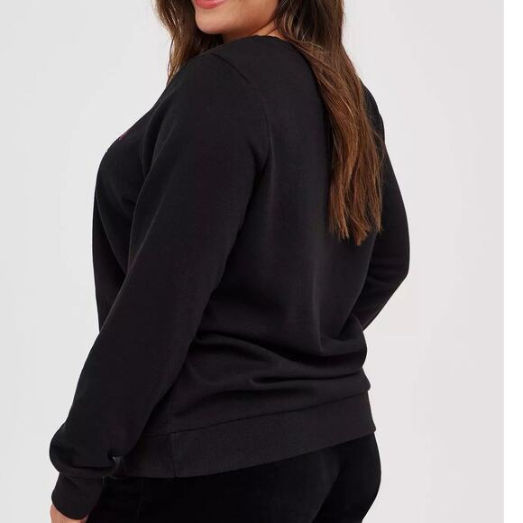 Torrid 1 (1X) Schitts Creek‎ Bebe Its Cold Outside Christmas Holiday Sweatshirt - Picture 3 of 3